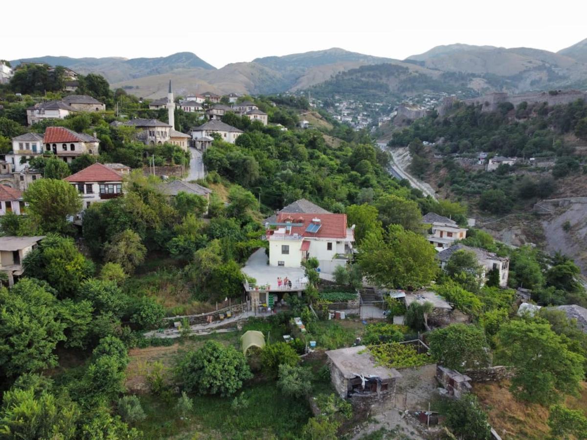 Guest House Argjiro Castle Gjirokastër Eksteriør bilde